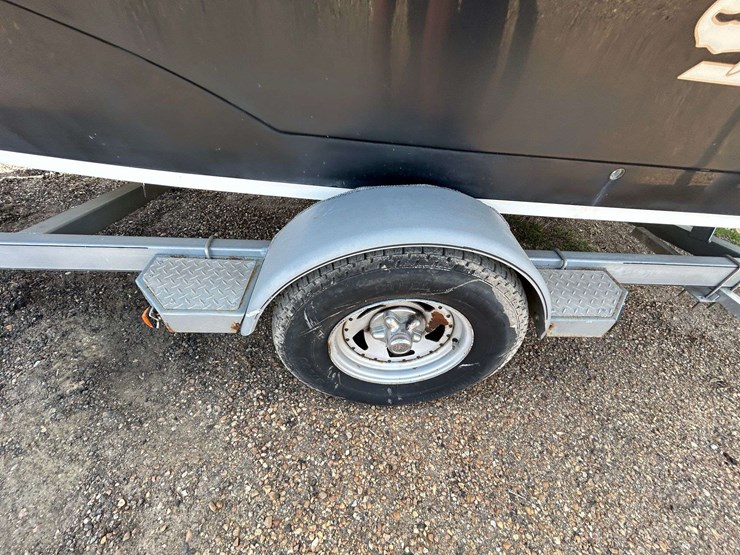 2006-mako-210cc-boat-250hp-mercury-image-38