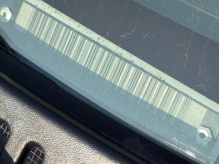 2001-chevrolet-c3500-image-26