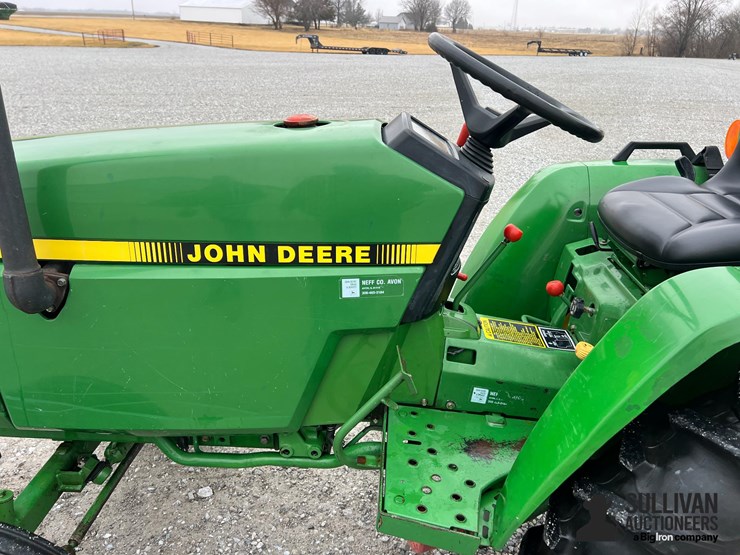 1990-john-deere-770-image-14
