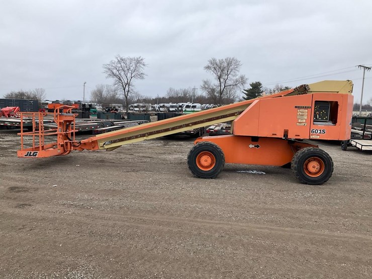 2002-jlg-601s-image-2