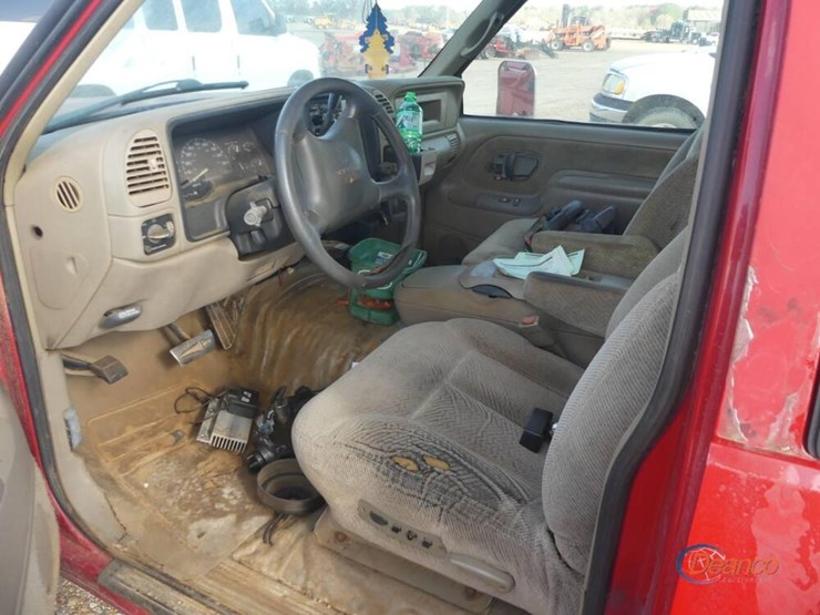 1997-gmc-3500-image-6