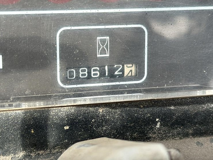 caterpillar-gc70k-image-10