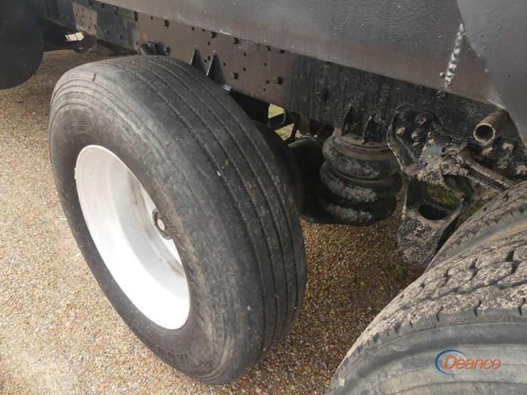 2009-kenworth-t800-image-8