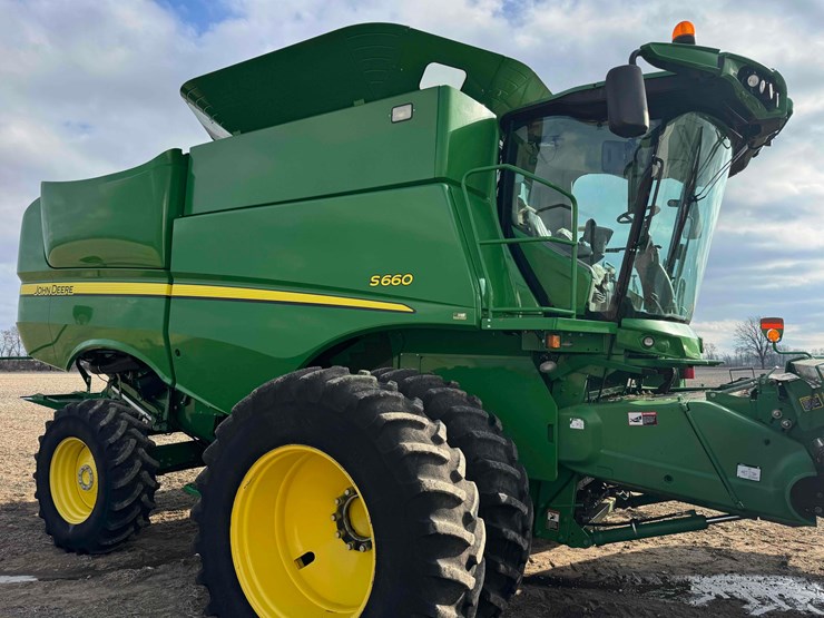 2013-john-deere-s660-image-16