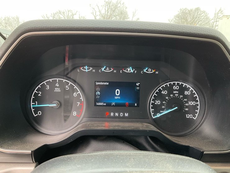 2021-ford-f150-xl-image-62