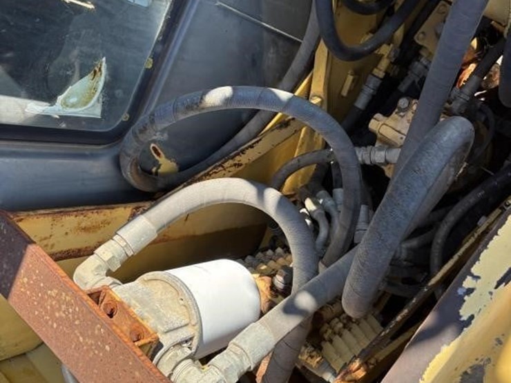 komatsu-pc60-7-image-36