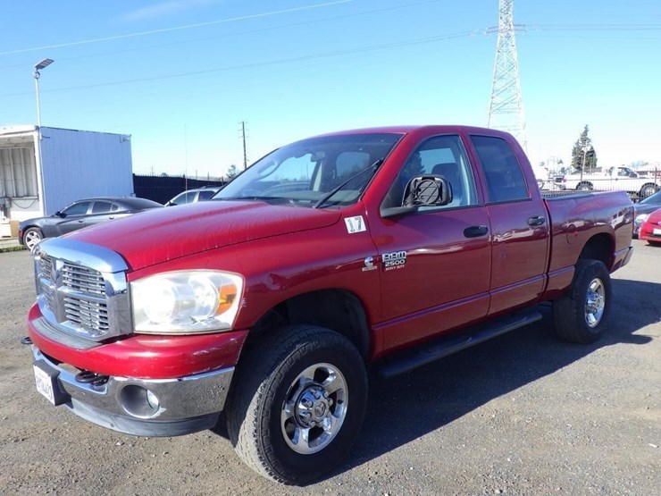 2009-dodge-ram-2500-image-1