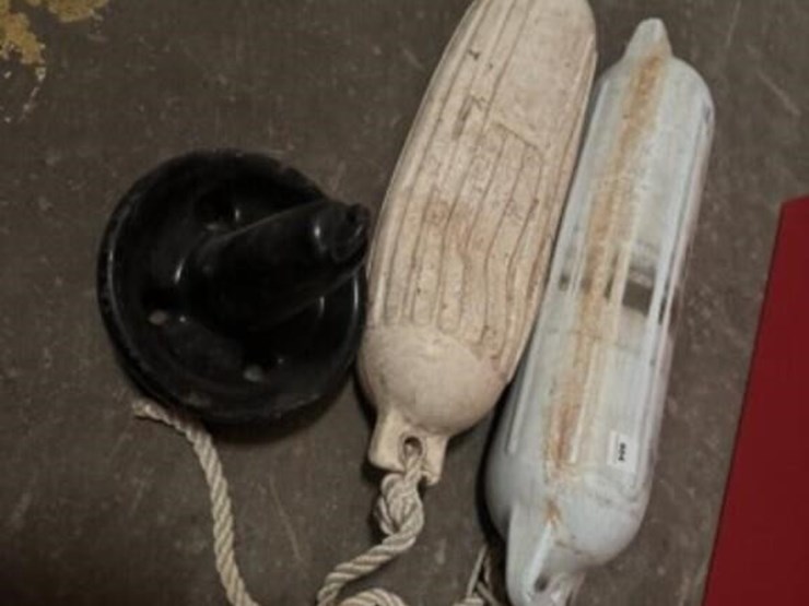 2-buoys,-anchor-image-1