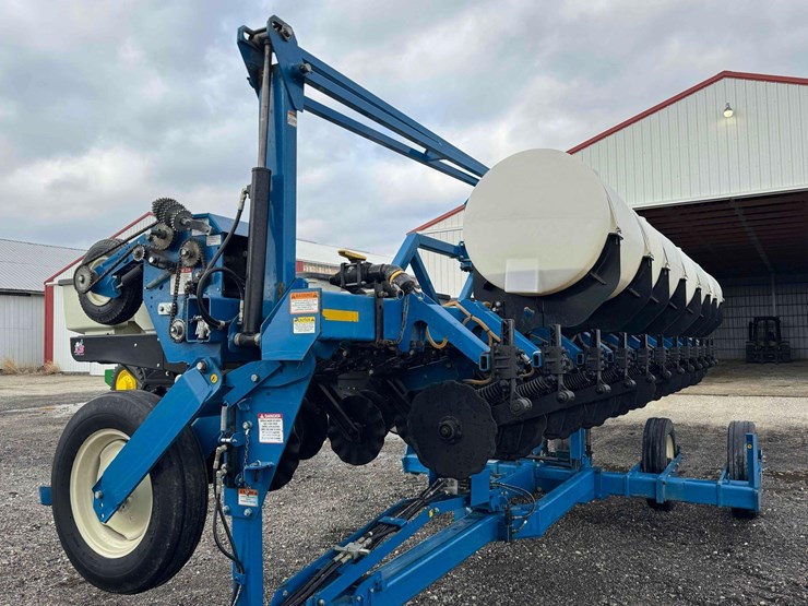 kinze-3600-image-3