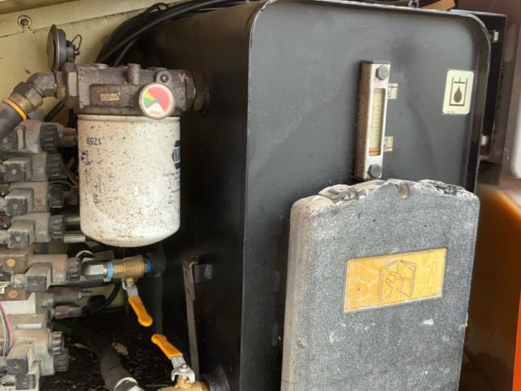 2002-jlg-601s-image-34