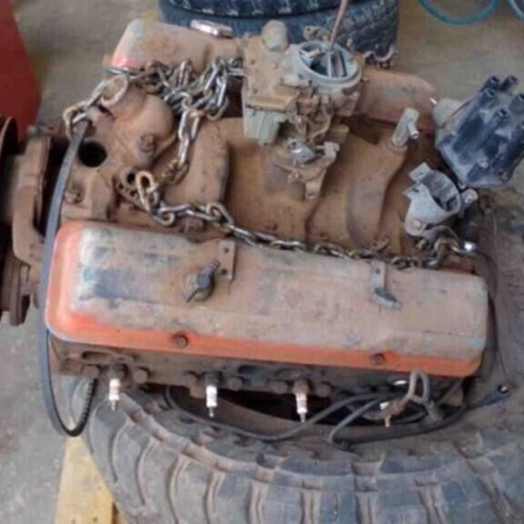 CHEVY 283 MOTOR, NO INFO