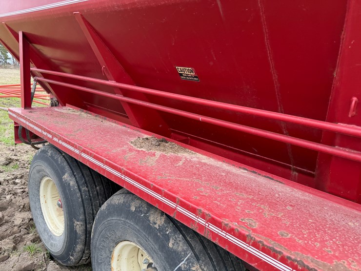 #41020-•-chandler-equipmen-17'-pull-type-spreader-image-39