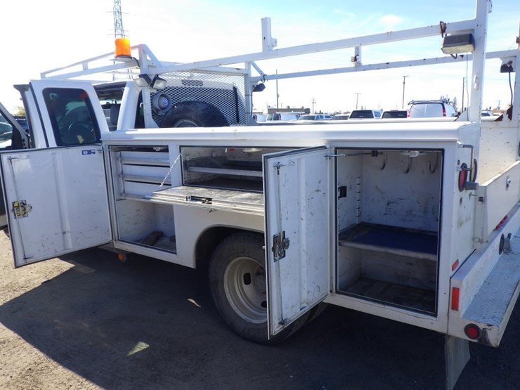 2015-ford-f350-image-8