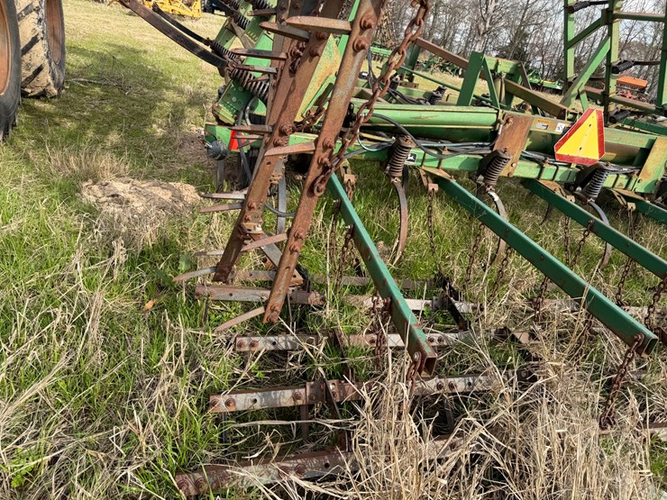 john-deere-40-image-25