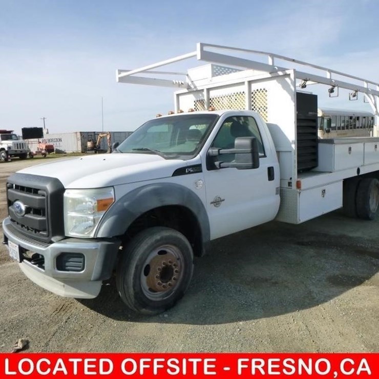 2011 FORD F550