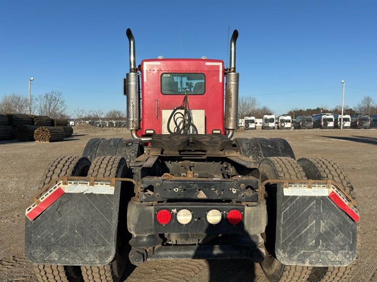 2005-kenworth-t800-image-4