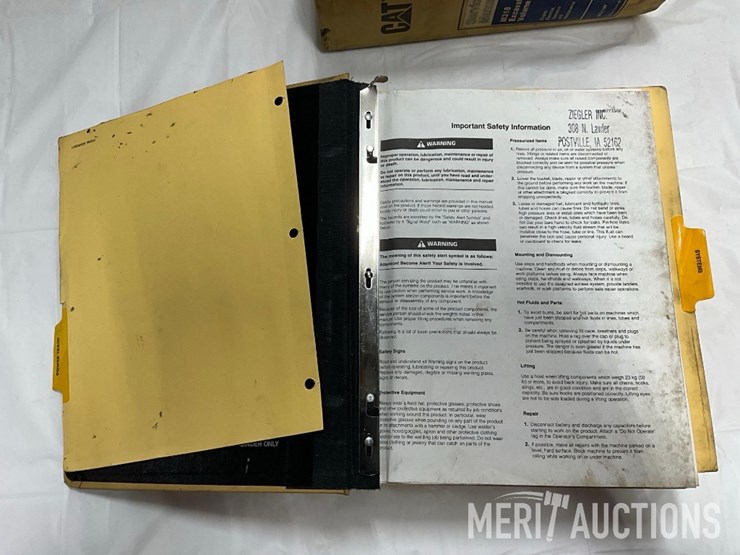 caterpillar-m318-image-5