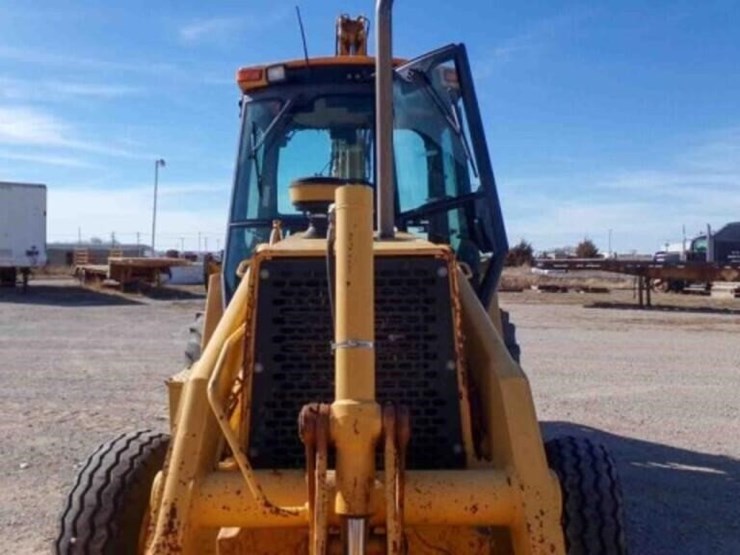 john-deere-310d-image-16