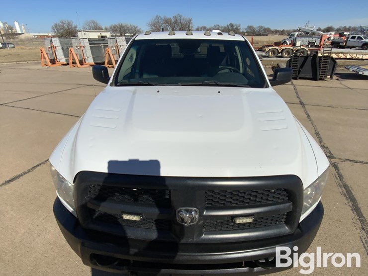 2017-dodge-2500-image-14