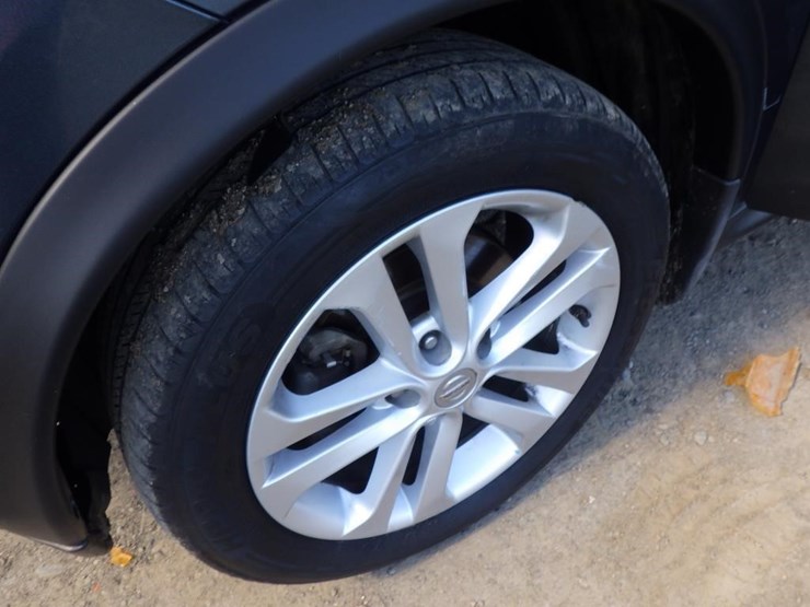 2011-nissan-juke-image-12