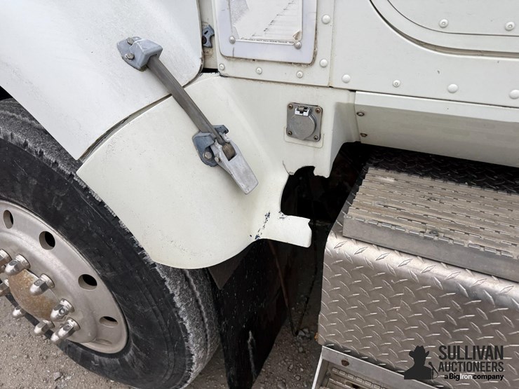 1993-international-9400-image-13