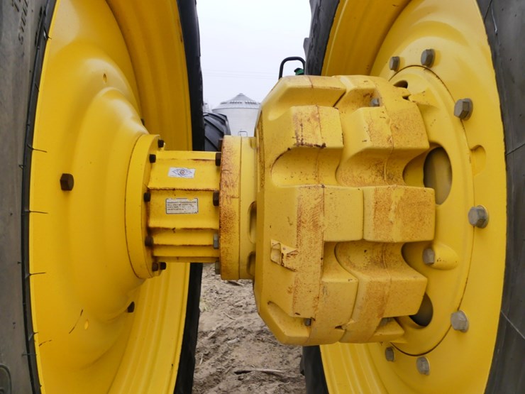 john-deere-8370r-image-9