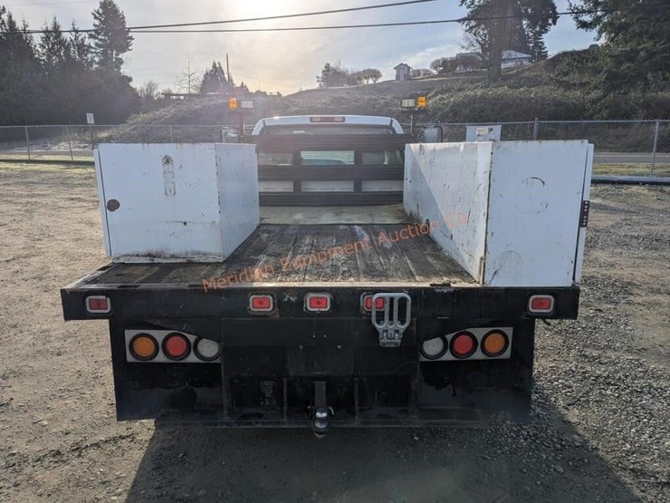 2003-chevrolet-3500-image-6