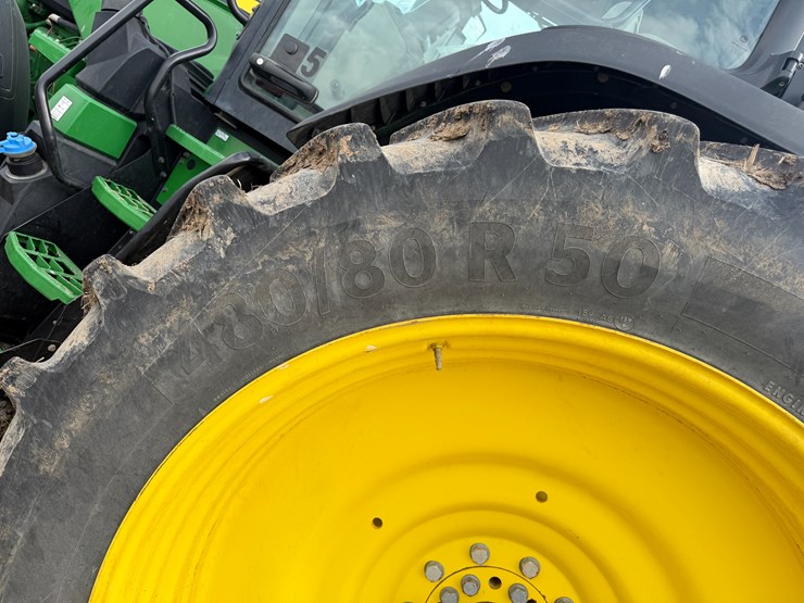 2023-john-deere-8r-310-image-5