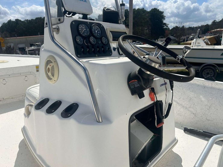 2006-mako-210cc-boat-250hp-mercury-image-25