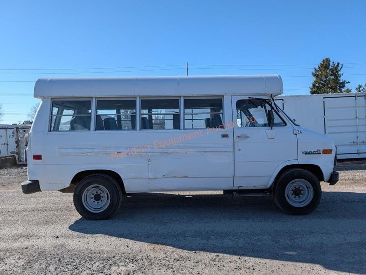 1986-gmc-3500-image-4