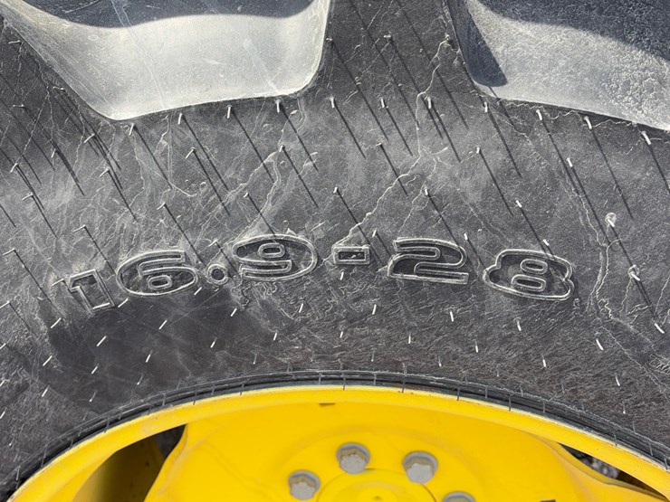 2023-john-deere-5060e-image-11