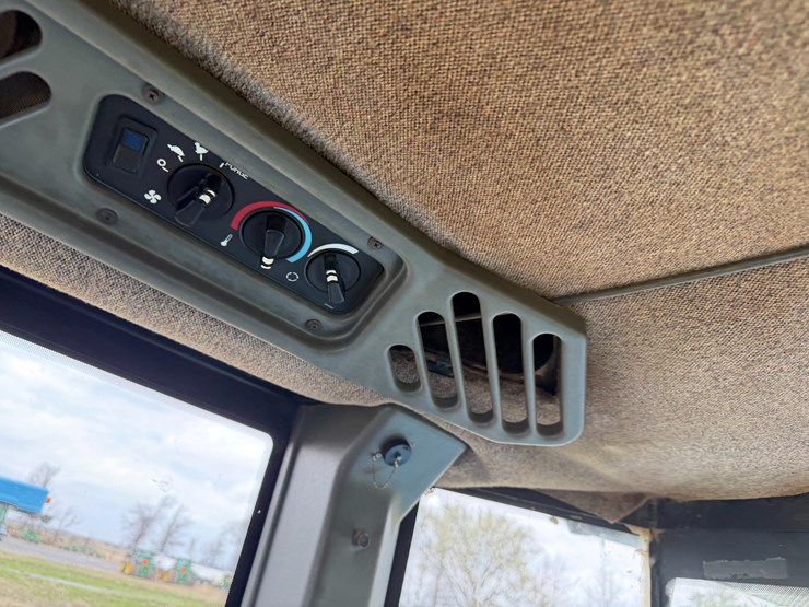 1998-new-holland-9482-image-79