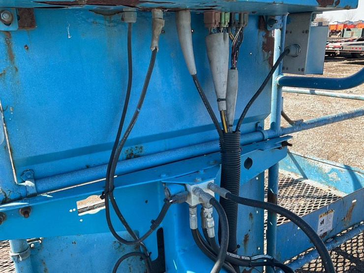 2005-genie-s45-image-16