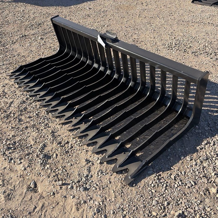 Skeleton Bucket Low Side