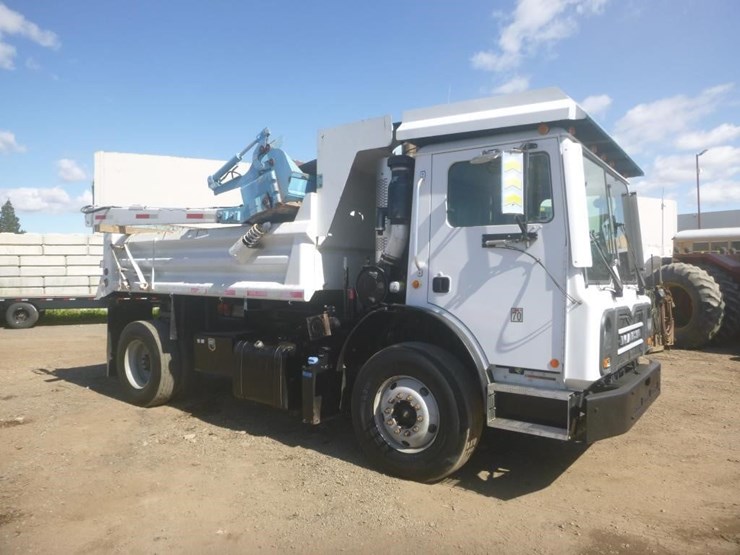 2014-mack-mru600-image-2