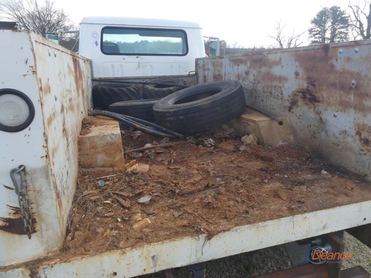 2000-international-4700-image-4