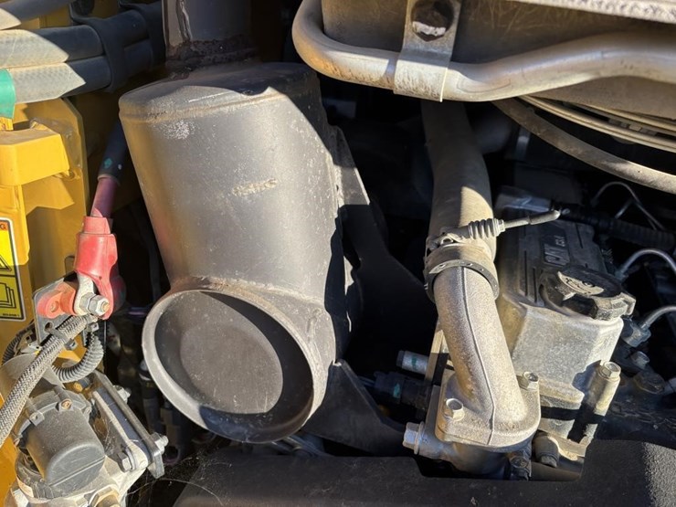 caterpillar-262c2-image-37