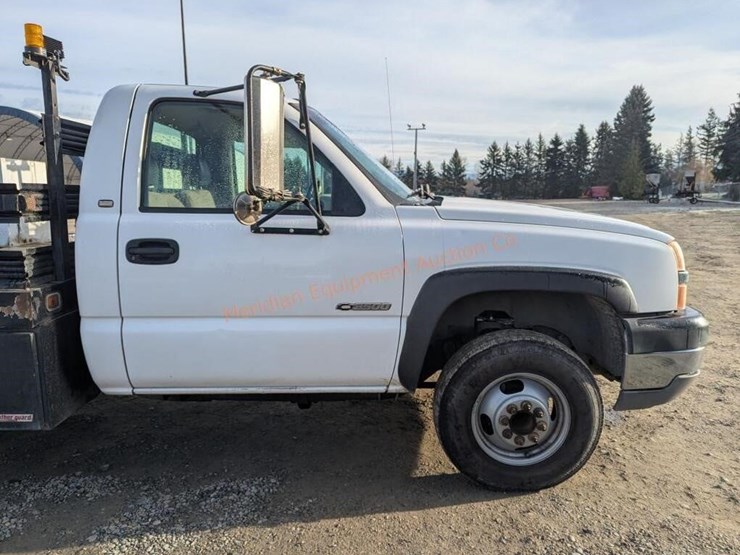 2003-chevrolet-3500-image-20