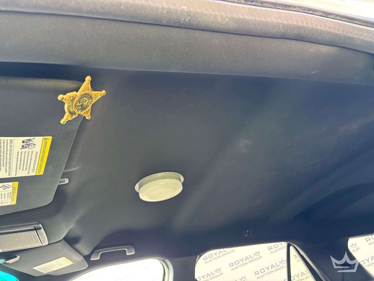 2016-ford-explorer-image-18