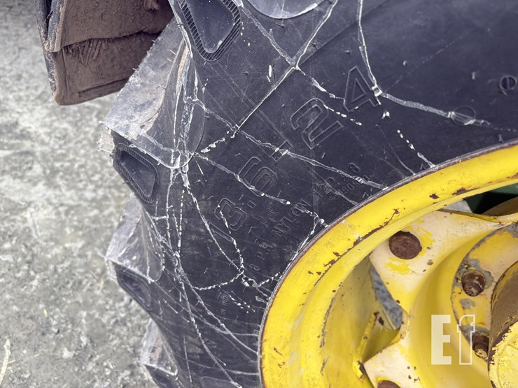 1993-john-deere-2755-image-19