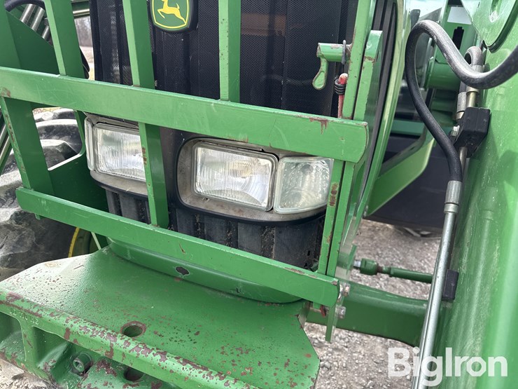 2004-john-deere-7320-image-14