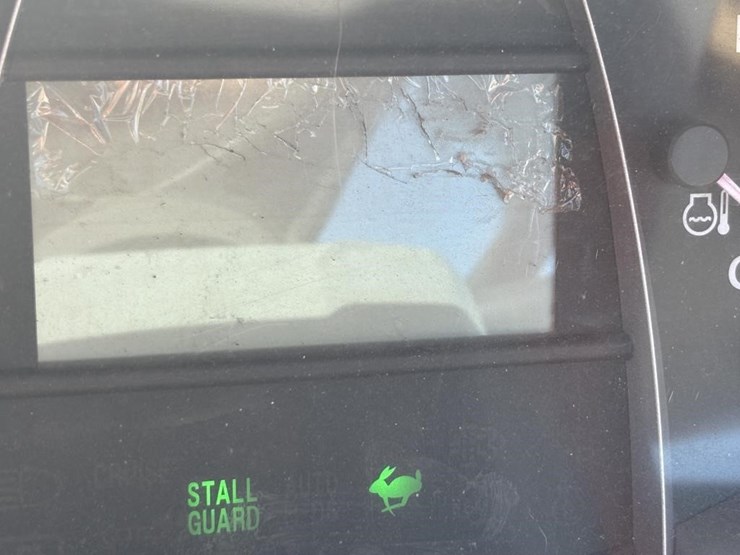 2017-kubota-l4760d-image-55