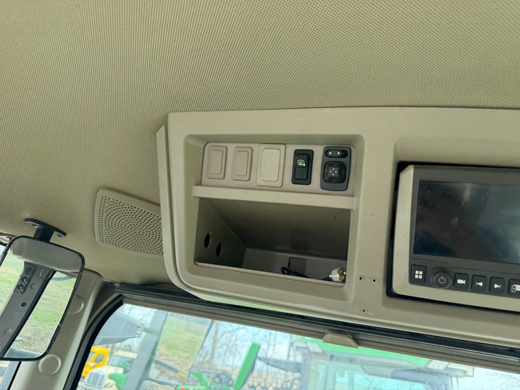 2023-john-deere-8r-310-image-65