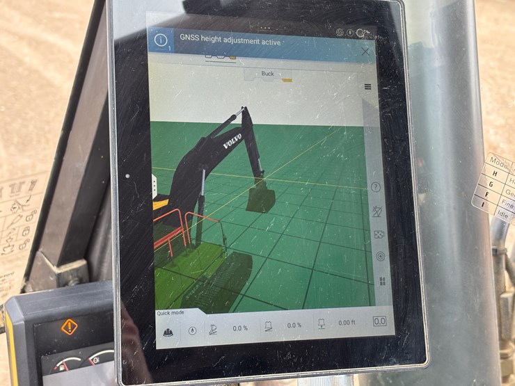 2022-volvo-ec220el-image-57