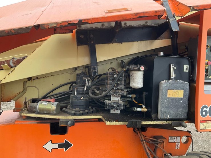 2002-jlg-601s-image-30