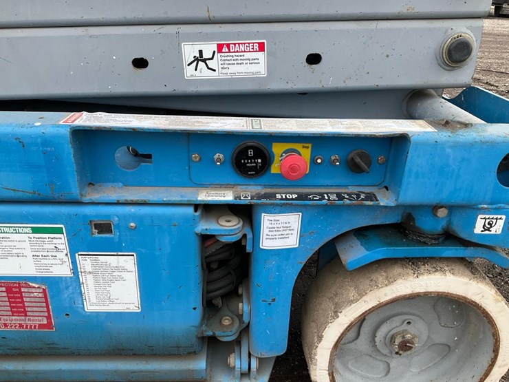 2003-genie-gs3246-image-39