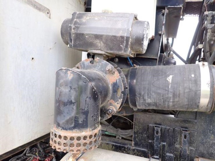 2002-sterling-l9500-image-73