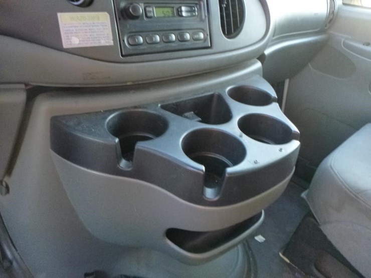 2008-ford-e350-image-11