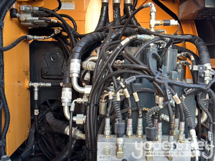 2019-hyundai-hx130-lcr-image-45