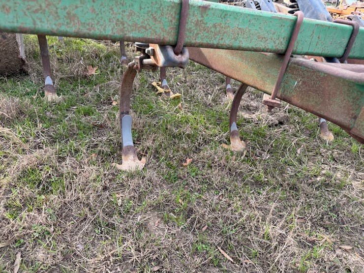 john-deere-38-image-48